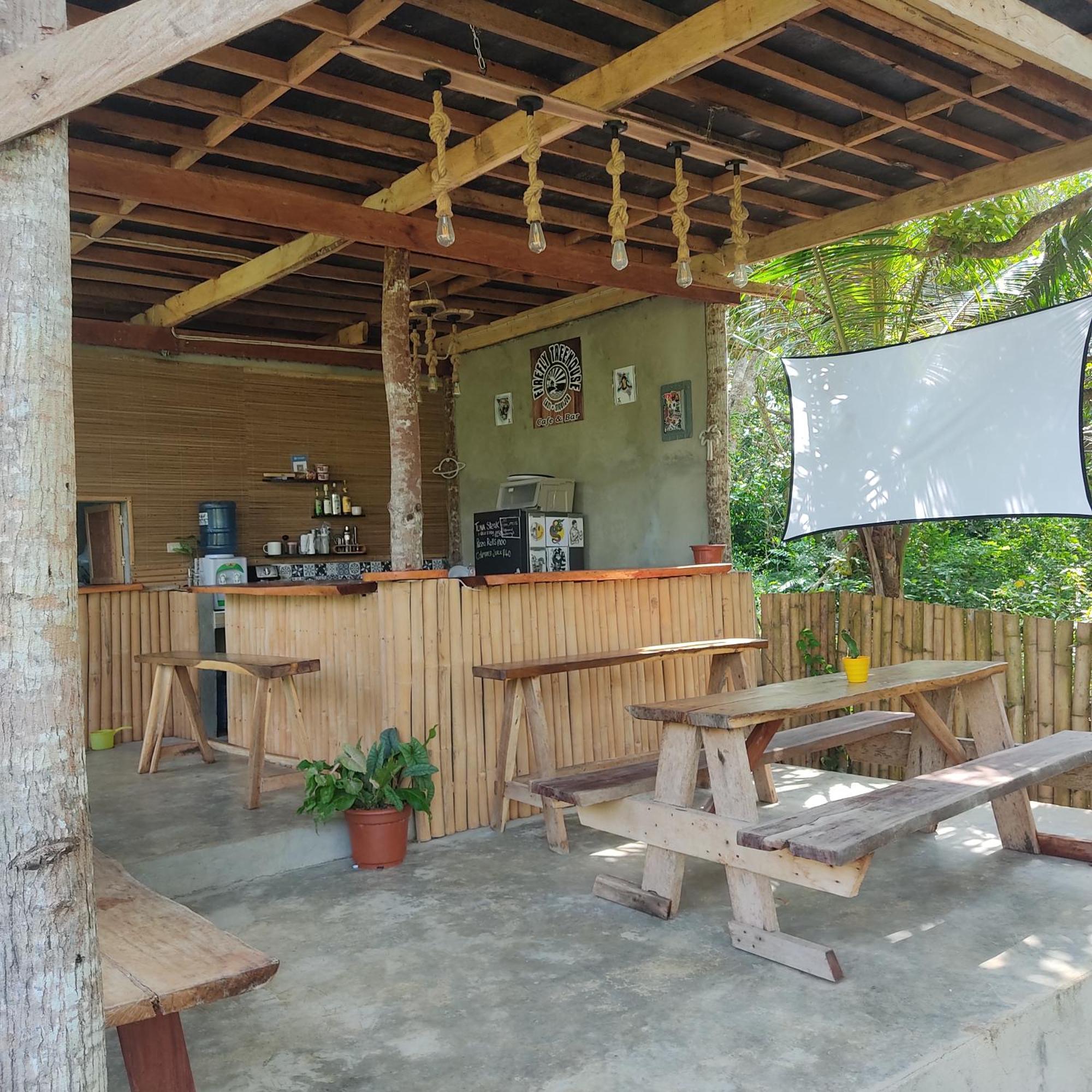 فندق Firefly Treehouse Cafe And Bar Lazi المظهر الخارجي الصورة
